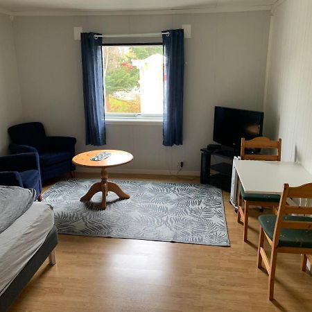 Sentrum Apartment Leknes Kültér fotó